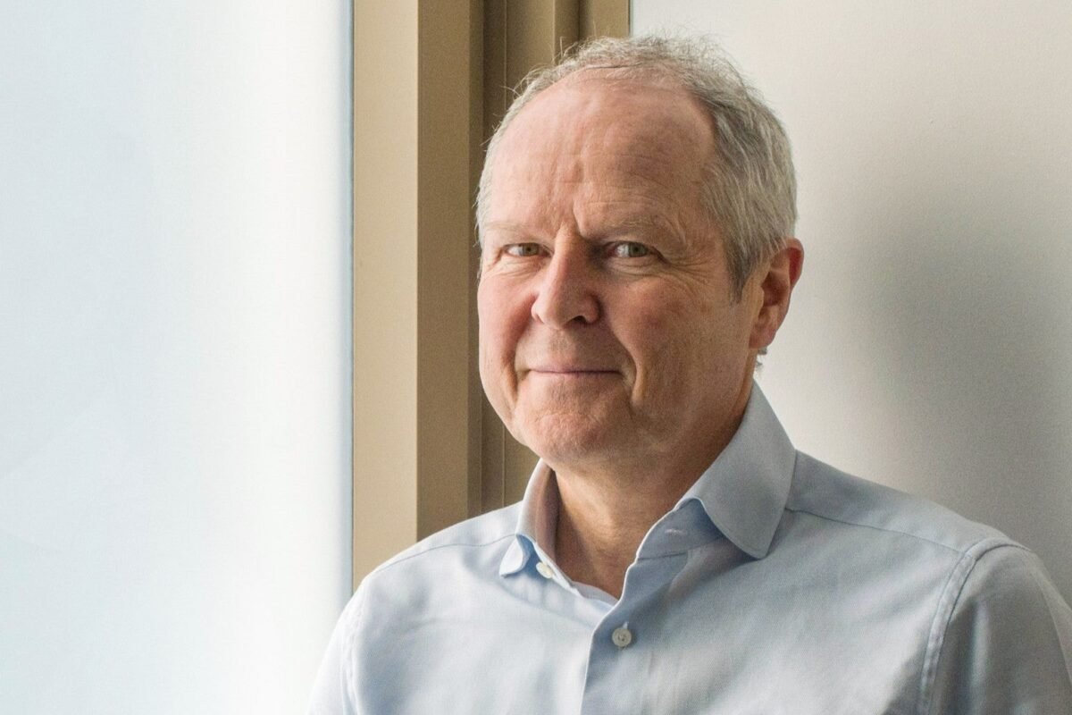 PlayStation Killing Discs Has a Potential Upside, Ubisoft Boss Yves Guillemot Says — Cheaper Consoles Without Disc Drives
