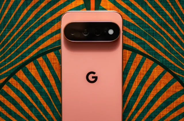 Google Pixel 11 Pro and Pixel 11 Pro XL Review: Smart Software, Small Upgrade | WIRED