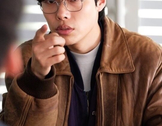 Ryu Jun-yeol - IMDb