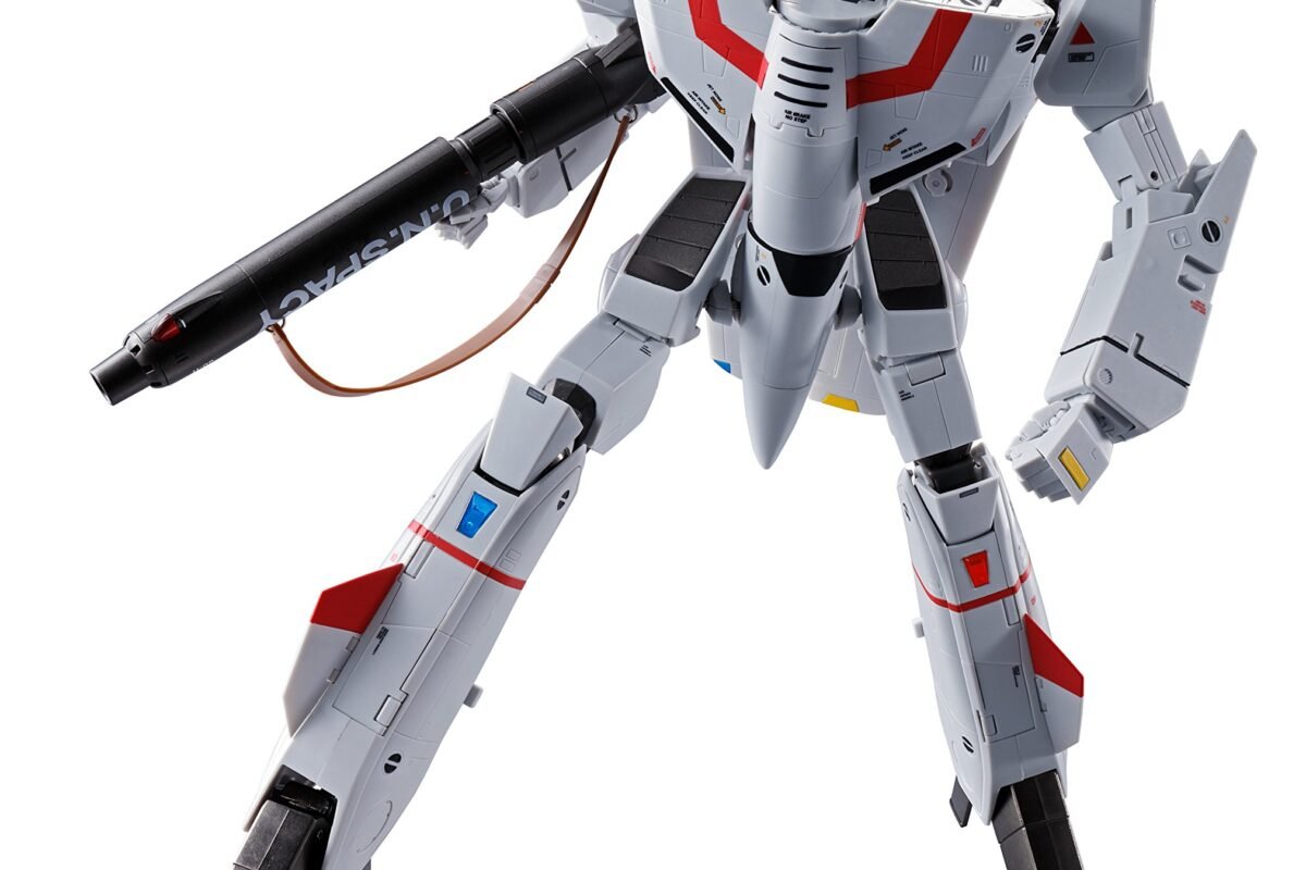 Amazon.com: BANDAI SPIRITS DX Chogokin Super Alloy Super Dimension Fortress Macross VF-1J Valkyrie (Ichijyo Takumi) Approx. 300 mm (Fighter) ABS & Die Cast & PVC Made Painted Movable Figure Japan Import :