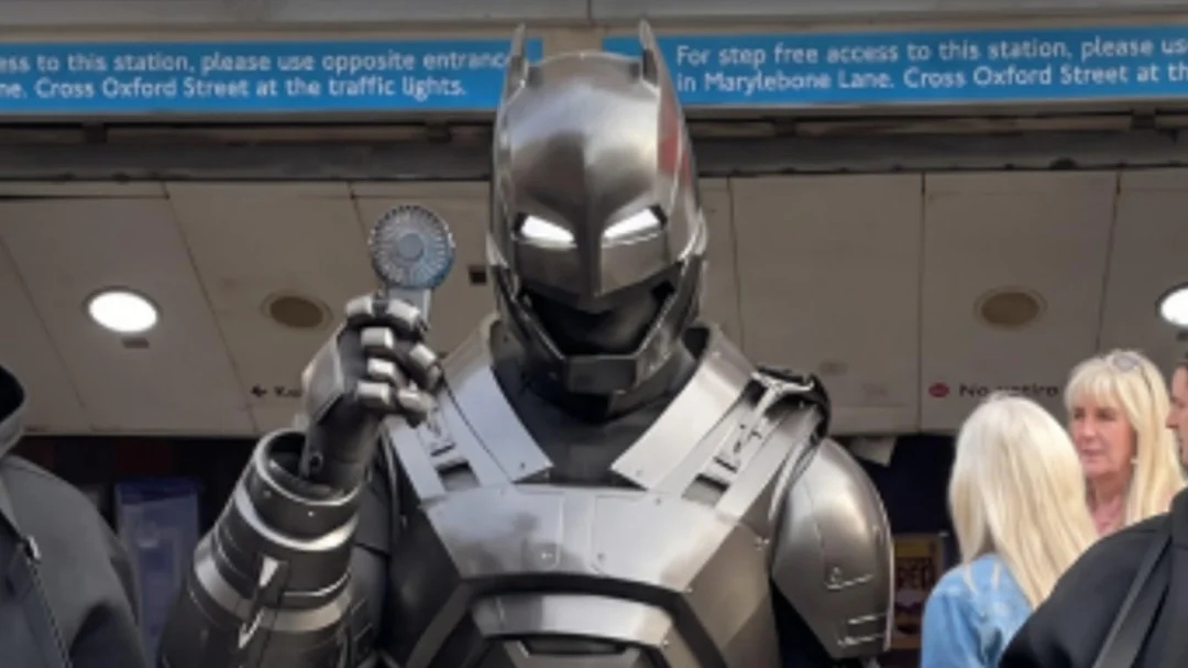 YouTuber Niko Omilana denies being viral London Batman buying everyone fuel : r/london