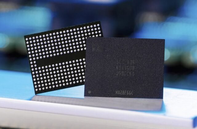Samsung unveils 10th Gen V-NAND: 400+ layers, 5.6 GT/s and hybrid bonding | Tom's Hardware