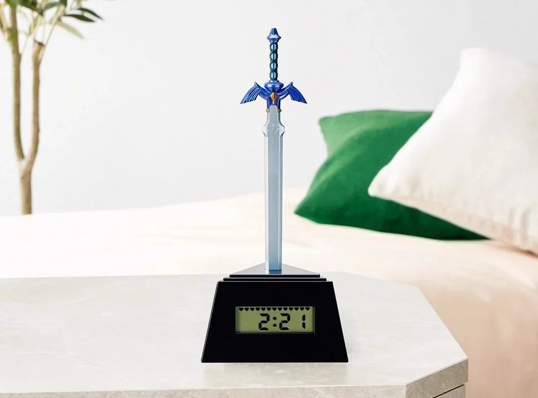 Genki✨ on X: "The Legend of Zelda Ocarina of Time Ichiban Kuji anounced in Japan from Dec 5! Prizes include a Master Sword alarm clock, Rupee pot piggy bank and a Navi