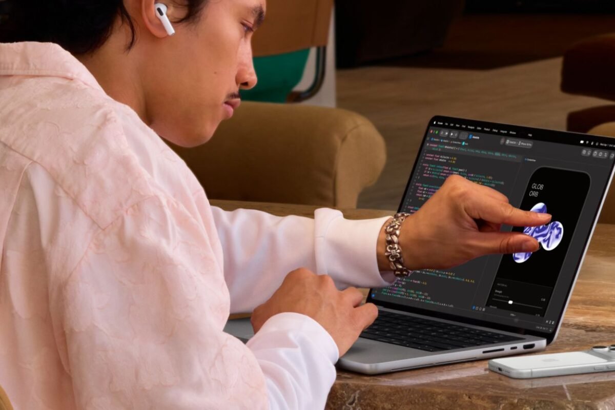 MacBook Pro with PROLED XDR Display: Specs and release date | CNN Underscored